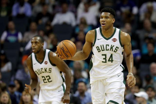 bet365登录-竞争对手纷纷补强！按兵不动的雄鹿能实现卫冕吗？